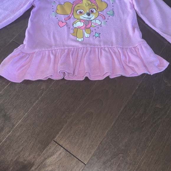 ❤️ 3 for $25 ❤️ Paw patrol peplum top - Picture 3 of 5